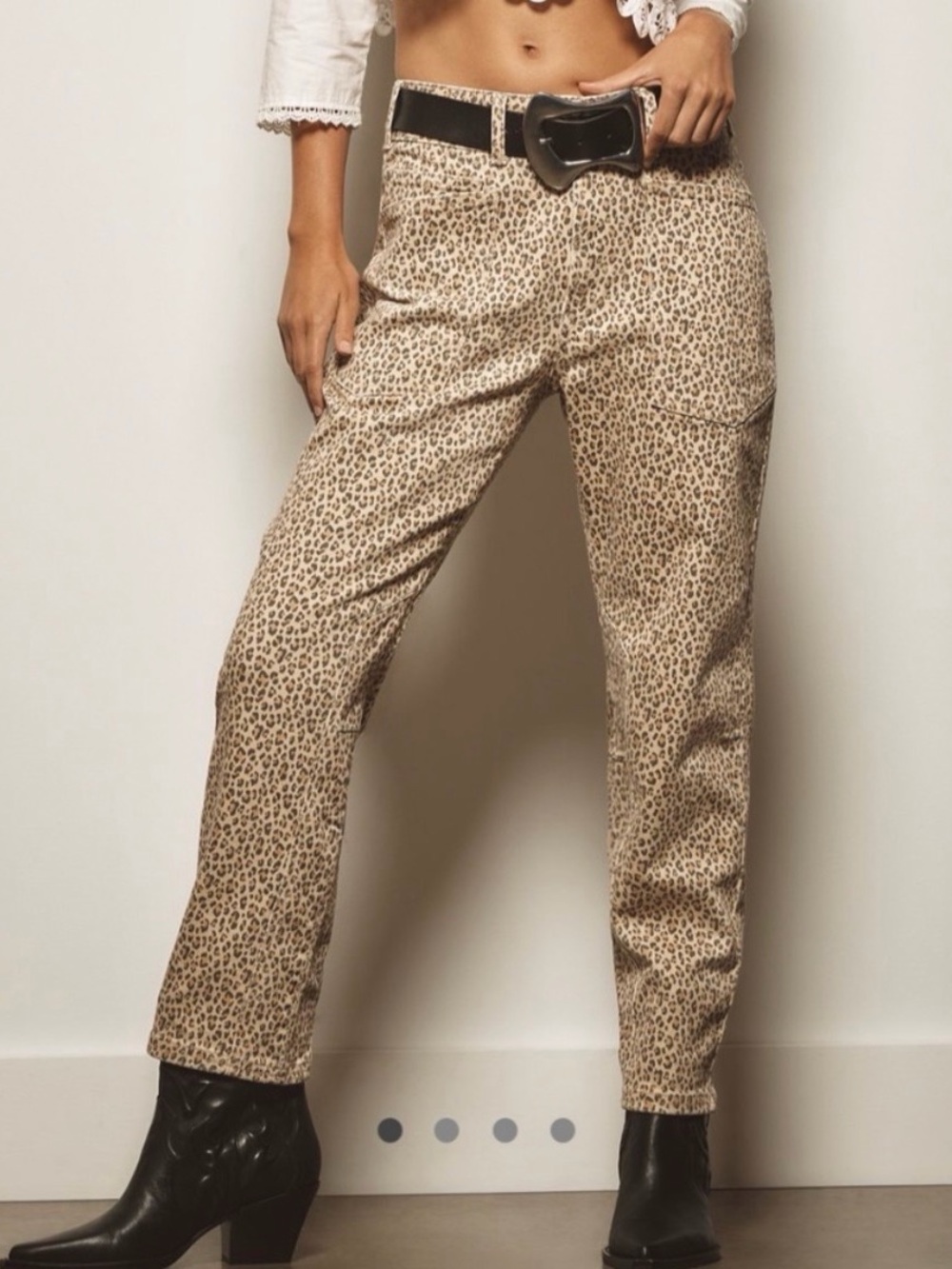 Anthropologie Pilcro micros Leopard Print Straight-Leg Jeans